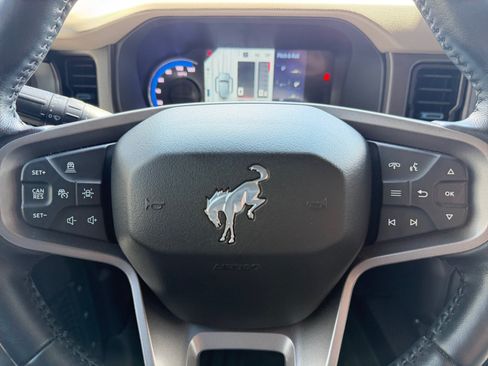 Used 2024 Ford Bronco Wildtrak AWD/4WD image 19