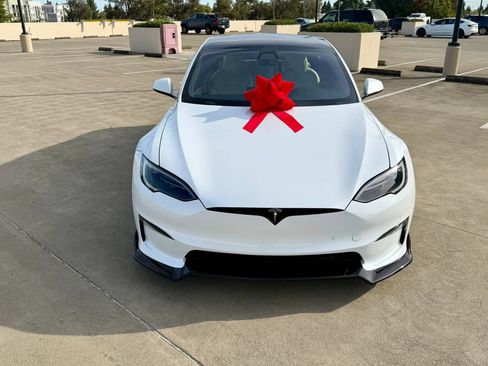 Used 2022 Tesla Model S Standard Range AWD/4WD image 25