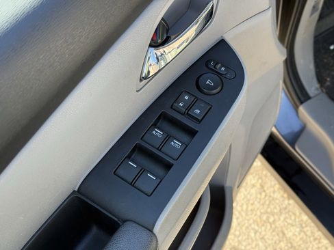 Used 2014 Honda Odyssey EX-L image 10