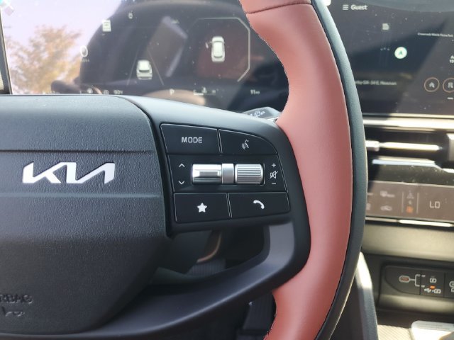 New 2026 Kia Sportage SX FWD image 29