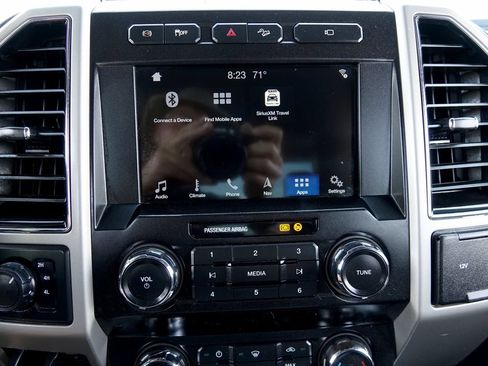 Used 2019 Ford F250 Lariat w/ Lariat Value Package AWD/4WD image 42