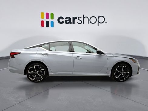 Used 2023 Nissan Altima 2.5 SR image 6