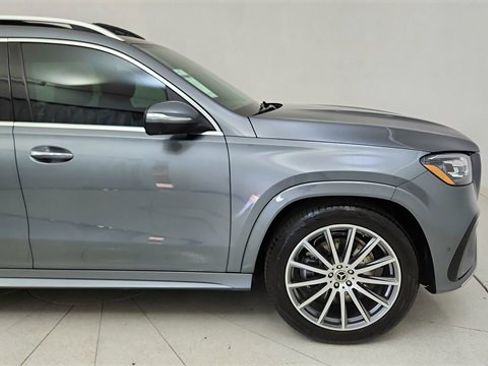 Used 2025 Mercedes-Benz GLS 450 GLS 450 image 7
