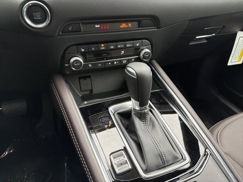New 2025 MAZDA CX-5 Signature image 17