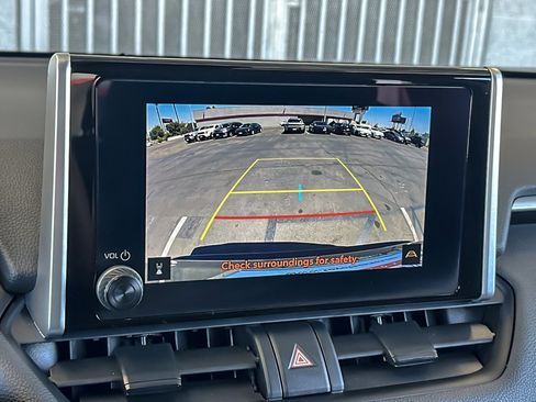 Certified 2025 Toyota RAV4 LE AWD/4WD image 18