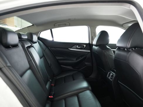 Used 2016 Nissan Maxima 3.5 SV FWD image 42