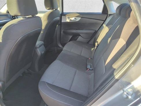 Used 2023 Kia Forte LXS FWD image 7