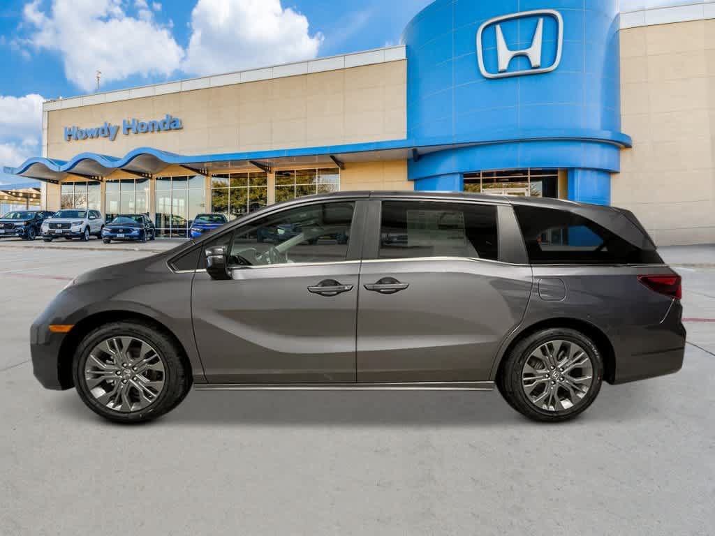New 2027 Honda Odyssey Touring image 2