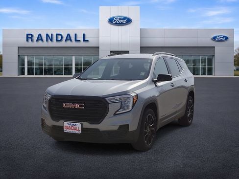 Used 2023 GMC Terrain SLE w/ Driver Convenience Package AWD/4WD image 2