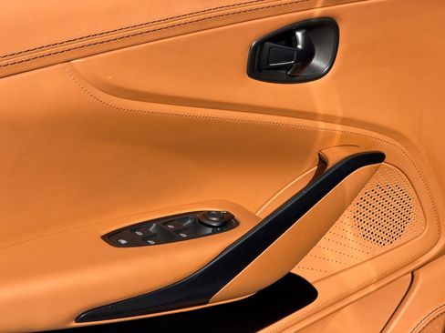 Used 2023 Aston Martin DBX 707 image 16