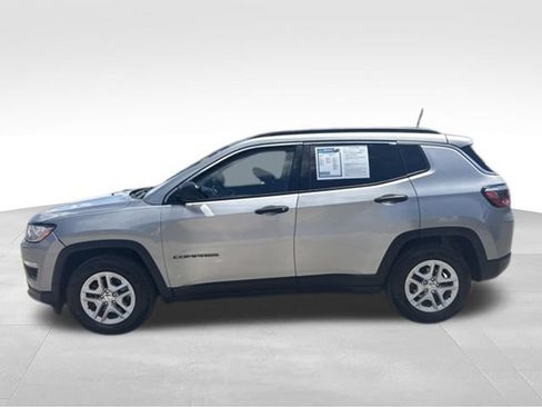 Used 2021 Jeep Compass Sport w/ Cold Weather Group FWD image 6