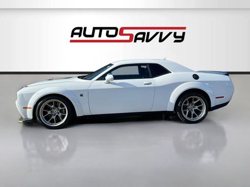 Used 2023 Dodge Challenger R/T Scat Pack RWD image 4