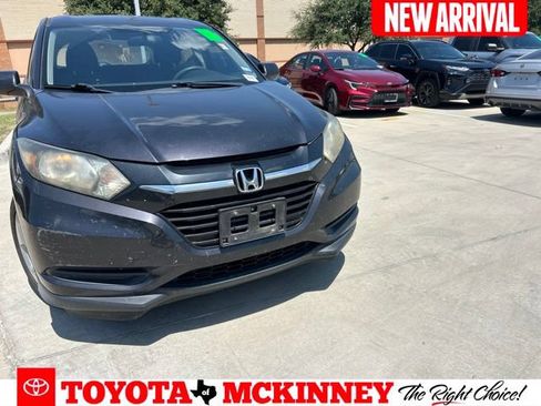 Used 2016 Honda HR-V LX image 1