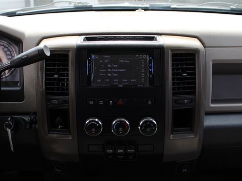 Used 2012 RAM 2500 ST w/ Chrome Appearance Group AWD/4WD image 17