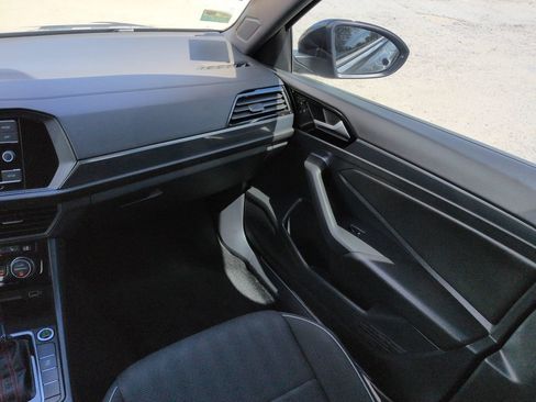 Used 2019 Volkswagen Jetta GLI FWD image 17