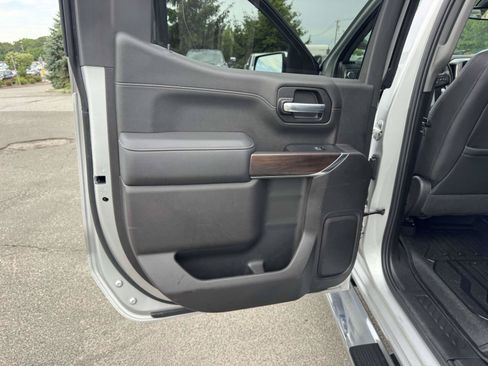 Used 2020 GMC Sierra 1500 SLT w/ SLT Premium Plus Package AWD/4WD image 28