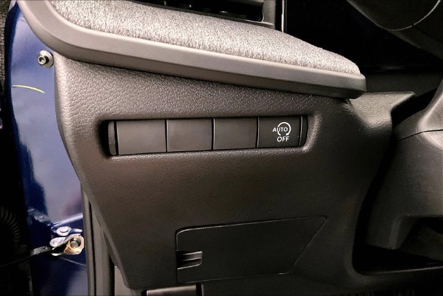 New 2027 Nissan Kicks S FWD image 30