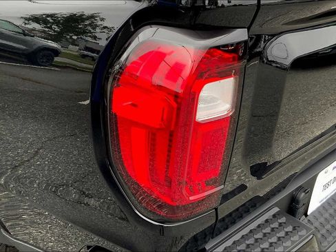 New 2026 GMC Canyon Elevation w/ Convenience Package image 14