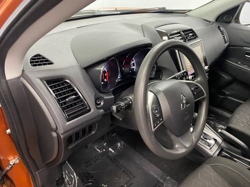 Used 2020 Mitsubishi Outlander Sport ES image 32