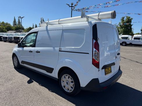 Used 2018 Ford Transit Connect XLT FWD image 5