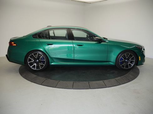 Used 2026 BMW M5 w/ Executive Package AWD/4WD image 8