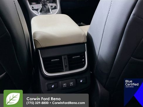 Used 2021 Subaru Outback Limited image 30