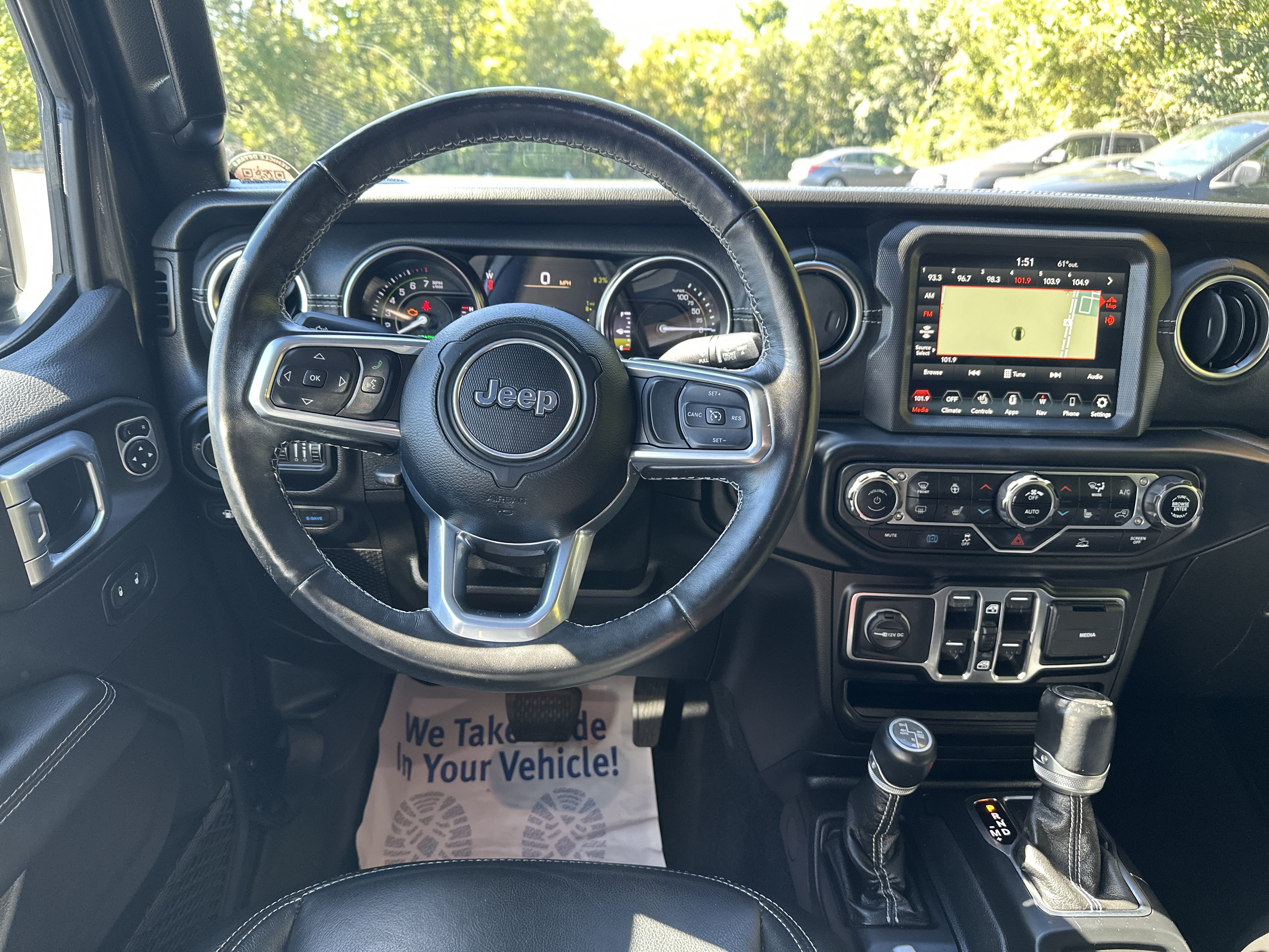 Used 2021 Jeep Wrangler Unlimited Sahara w/ Cold Weather Group AWD/4WD image 20