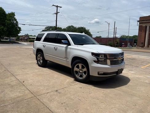 Used 2017 Chevrolet Tahoe Premier RWD image 7
