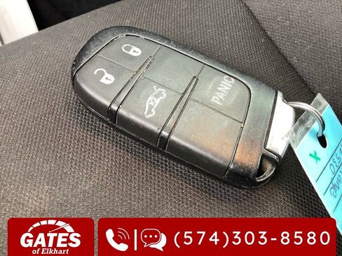 Used 2021 Dodge Challenger SXT image 25