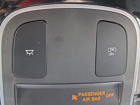 Used 2025 Hyundai Santa Cruz SE image 22