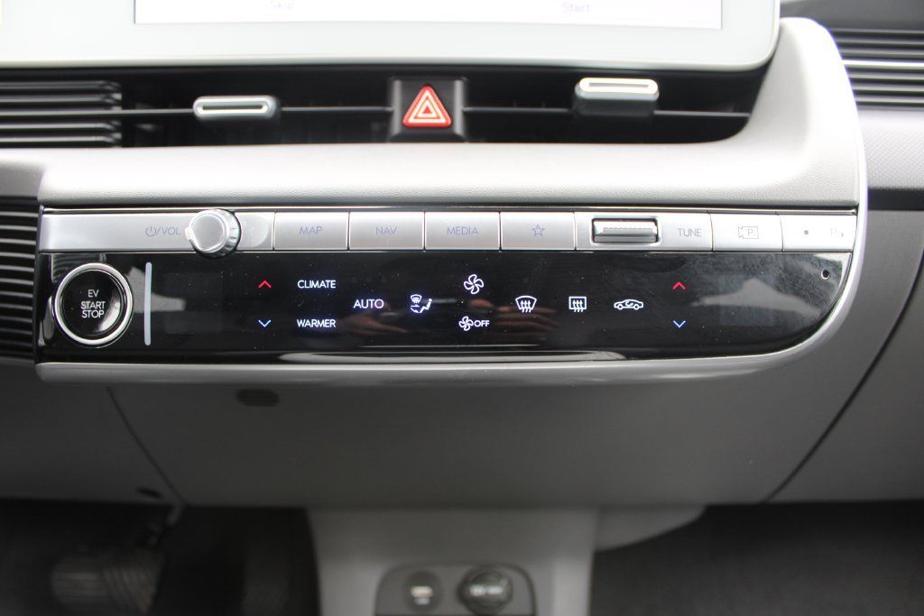 Used 2024 Hyundai Ioniq 5 SEL AWD/4WD image 21