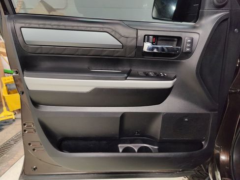 Used 2021 Toyota Tundra Platinum image 23