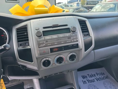 Used 2011 Toyota Tacoma PreRunner w/ TRD Sport Pkg image 20