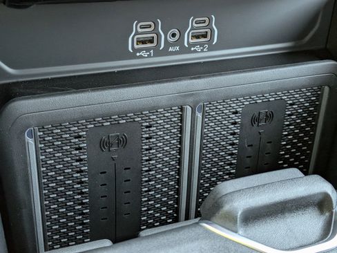 New 2026 RAM 2500 Laramie AWD/4WD image 20