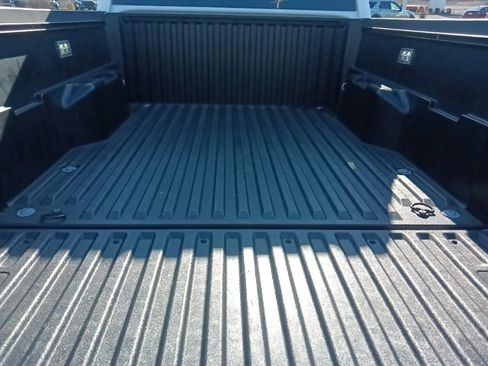 Used 2024 Toyota Tacoma TRD Off-Road image 28