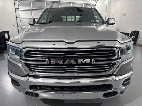 Used 2022 RAM 1500 Laramie AWD/4WD image 2
