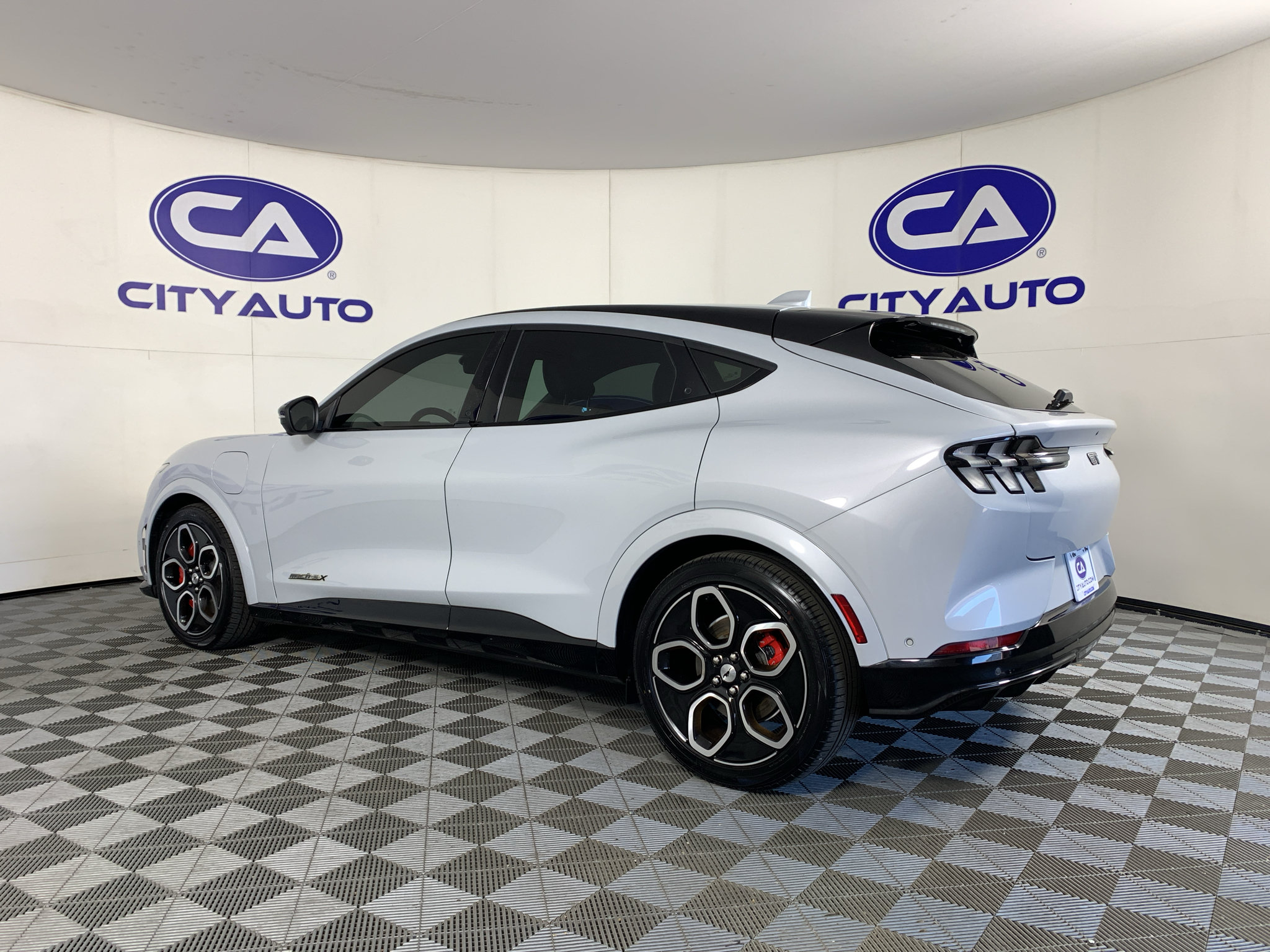 Used 2021 Ford Mustang Mach-E GT AWD/4WD image 5