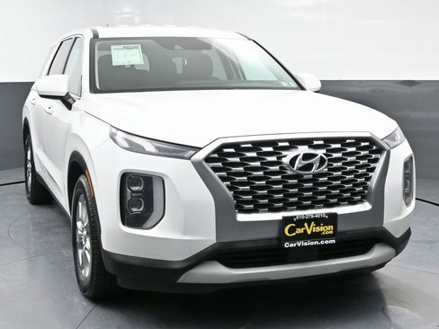 Used 2021 Hyundai Palisade SE image 4