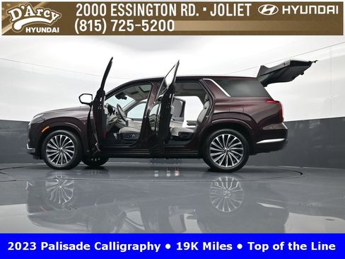 Certified 2023 Hyundai Palisade Calligraphy image 35