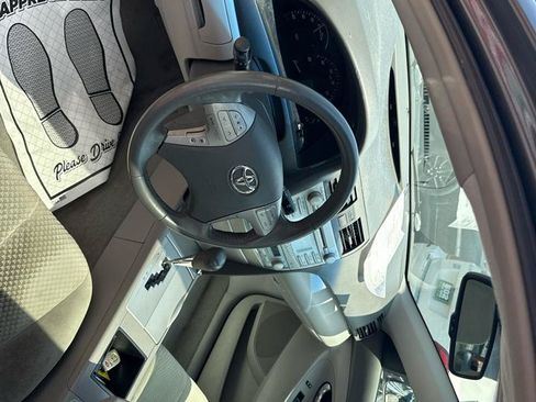 Used 2007 Toyota Camry Hybrid FWD image 12