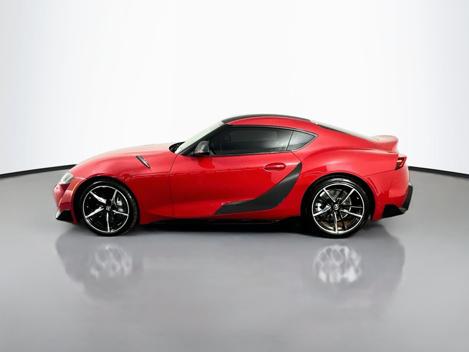 Used 2020 Toyota Supra w/ Driver Assist Package RWD image 4