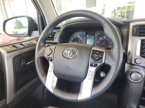 Certified 2021 Toyota 4Runner SR5 Premium w/ Moonroof Package AWD/4WD image 20