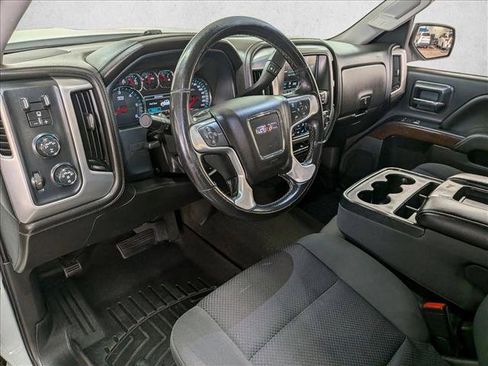 Used 2018 GMC Sierra 1500 SLE w/ SLE Value Package AWD/4WD image 12