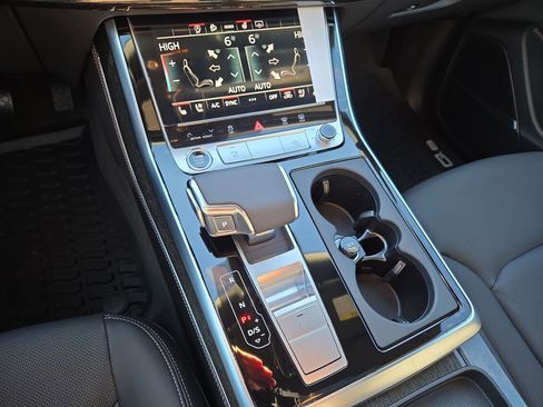 New 2026 Audi Q8 Premium Plus image 22