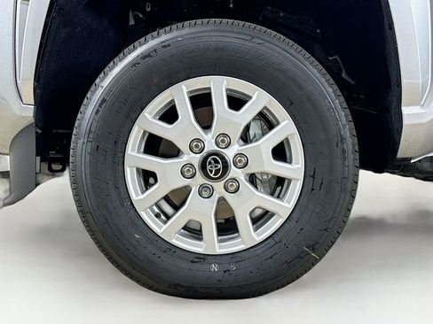 Used 2025 Toyota Tacoma SR5 image 23