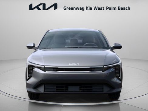 New 2026 Kia K4 FWD image 2