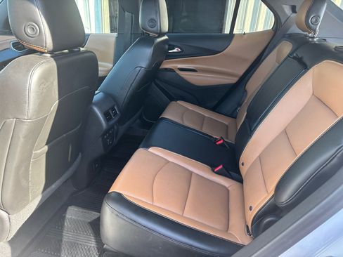 Used 2019 Chevrolet Equinox Premier image 17