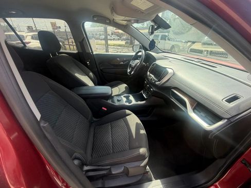 Used 2018 GMC Terrain SLE w/ Driver Convenience Package FWD image 11
