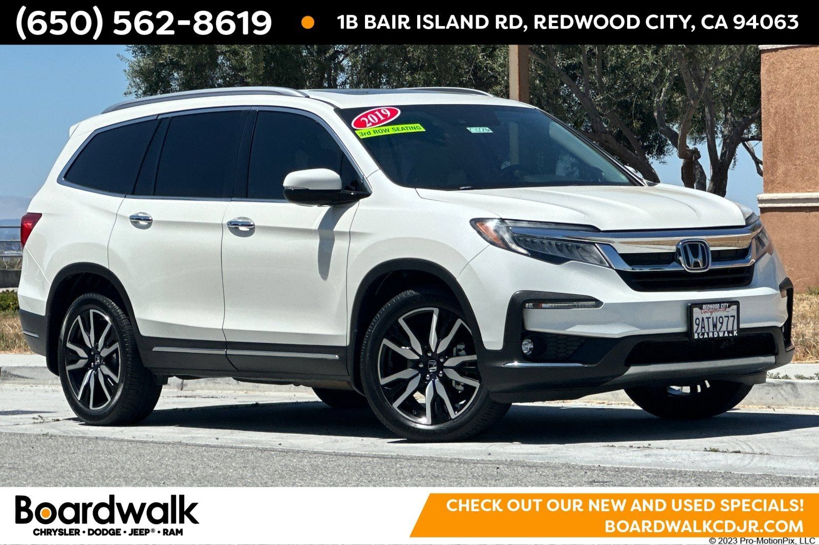 Used 2019 Honda Pilot Touring image 1