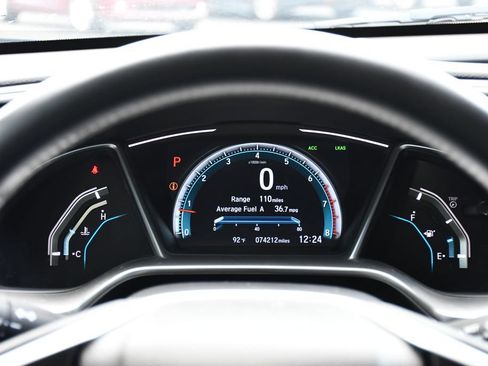 Used 2018 Honda Civic Touring image 28